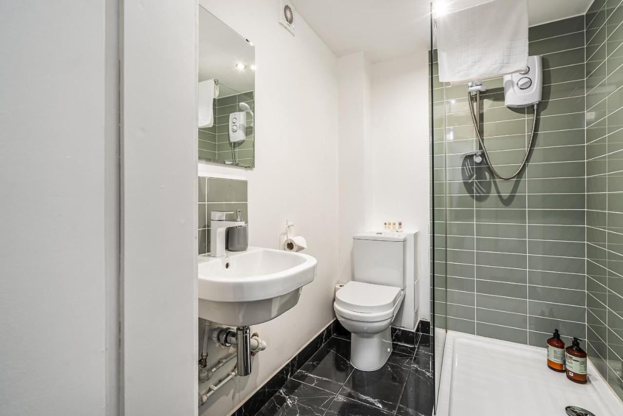 גלאזגו The Renfrew Residence 4-Bedroom, City Centre מראה חיצוני תמונה